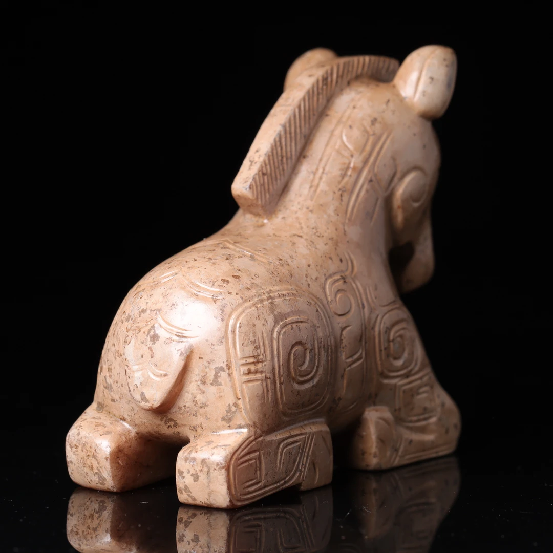 明代和田玉卧马把件-LM