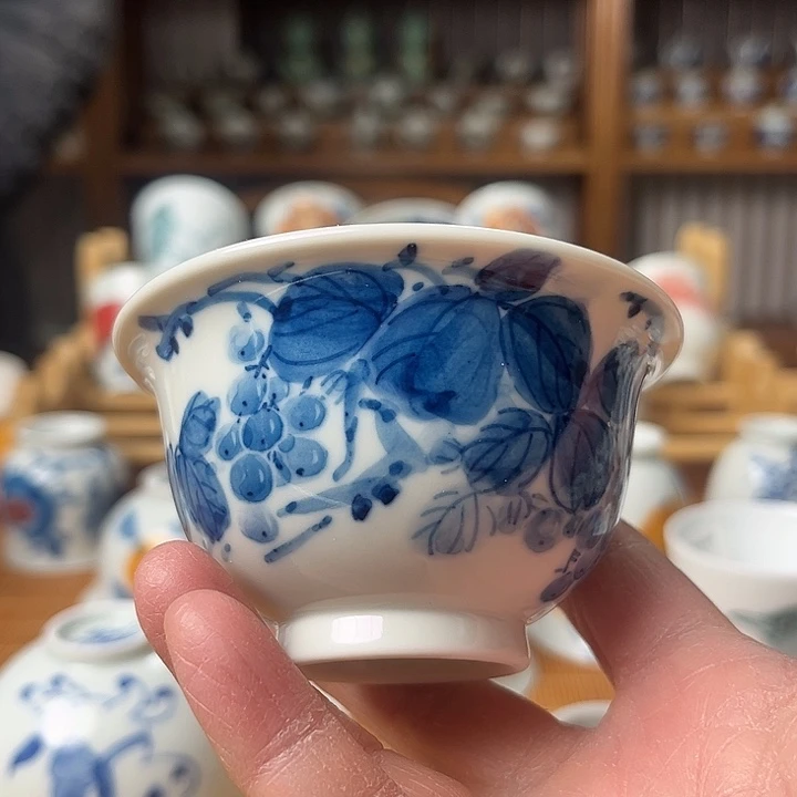 手工制作陶瓷器皿