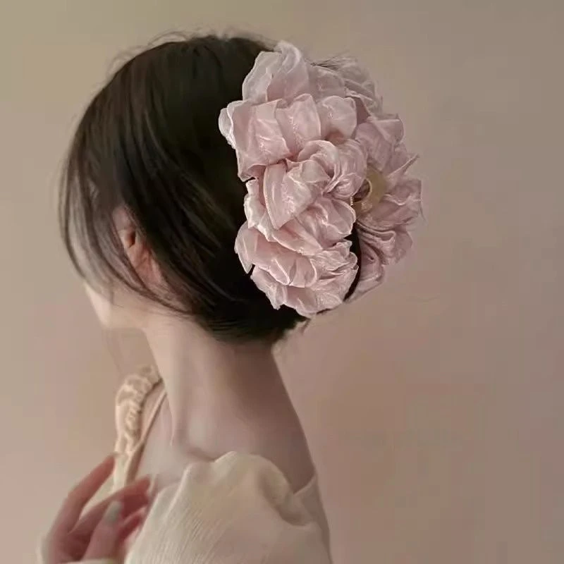 新春浮花霁月白的大号结抓夹2025新款温柔又仙气超仙显发量鲨鱼夹