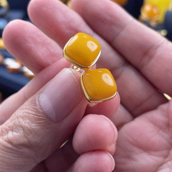 蜜蜡耳饰银S925镀金镶嵌