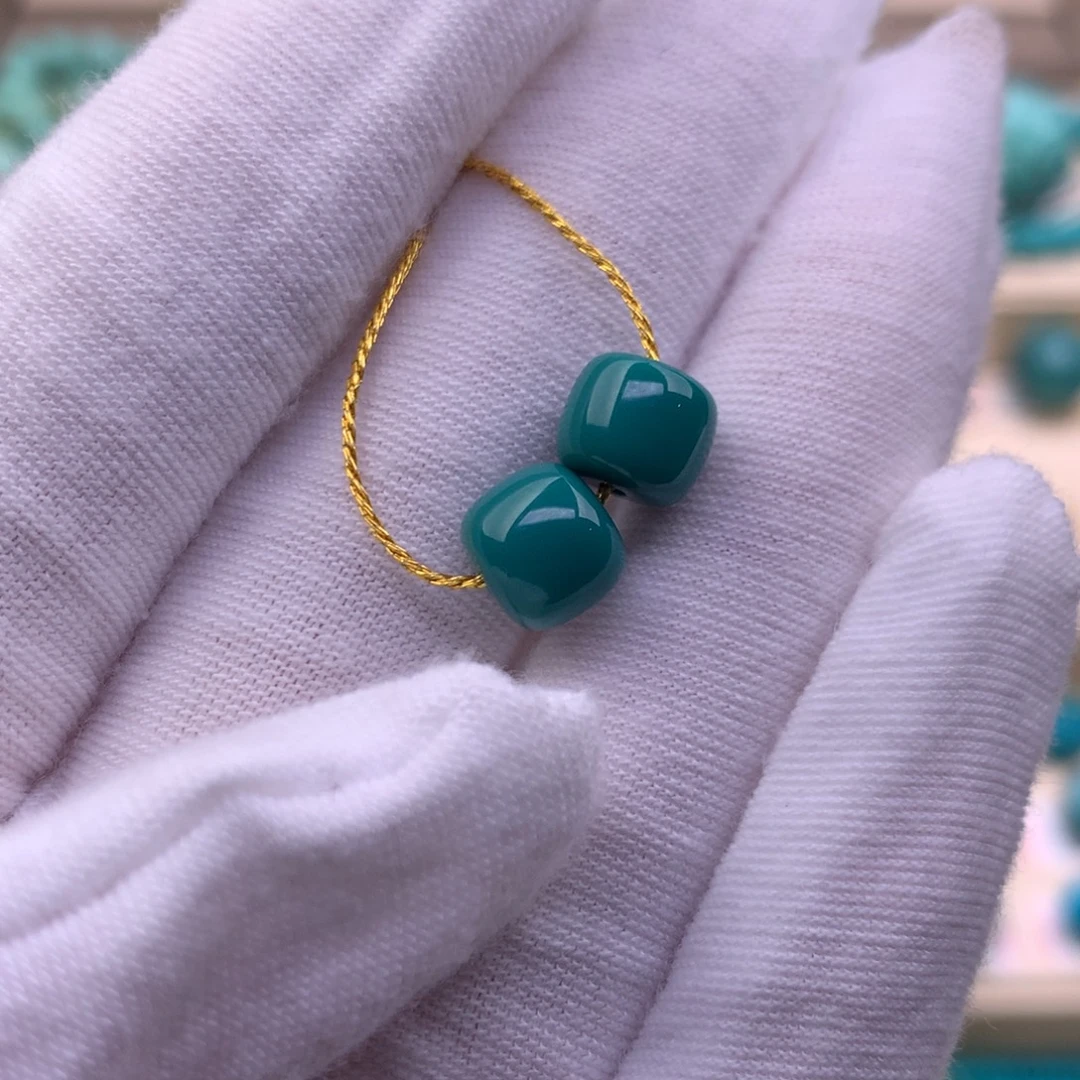 绿松石未镶嵌珠宝奇石7.8