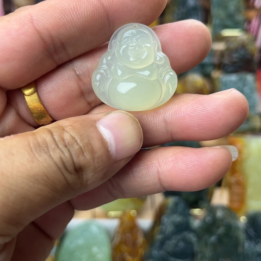未镶嵌蛇纹石玉颈饰