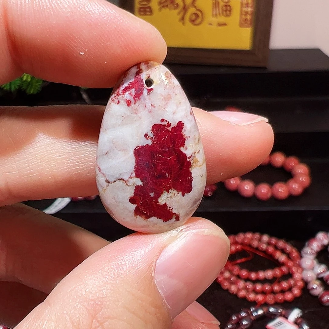 天然辰砂纯天然吊坠