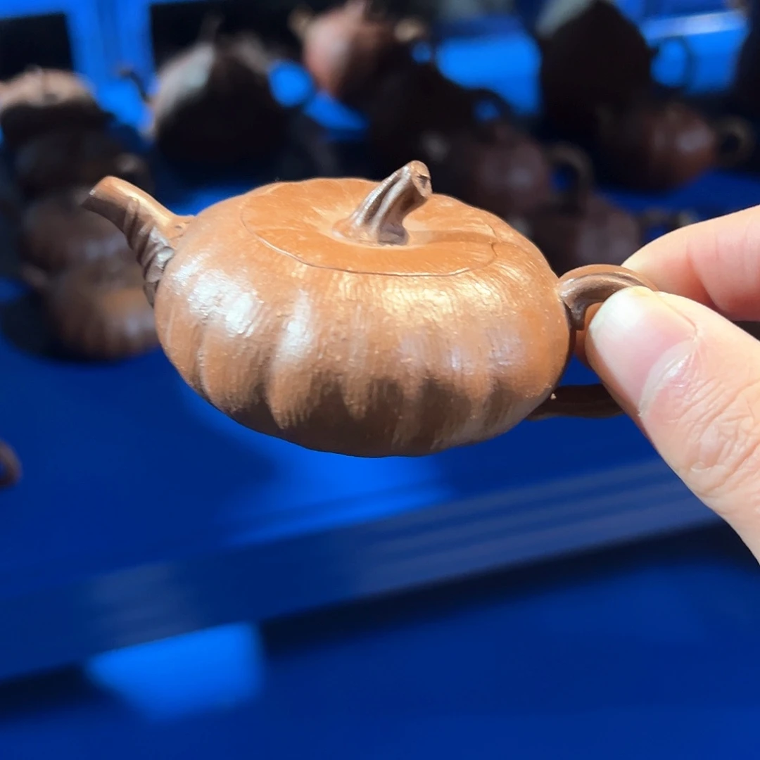 紫砂茶壶紫砂的味道很