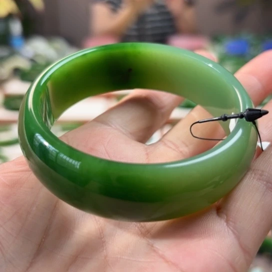 和田玉（碧玉）手镯未镶嵌