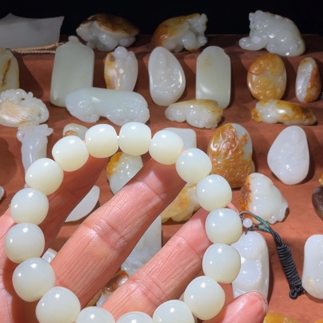 善***缘和田玉未镶嵌手链