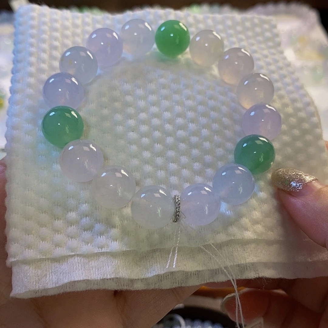 定制翡翠未镶嵌翡翠.