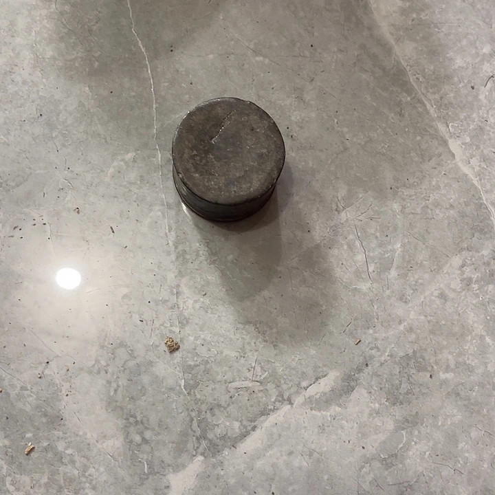 罐罗*刚小盒子一个全品的