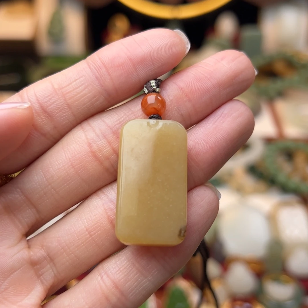 和田玉挂件未镶嵌