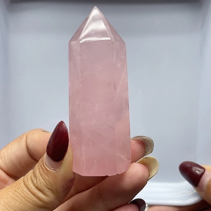 未镶嵌水晶珠宝半成品33粉水晶柱高6.9宽2.5