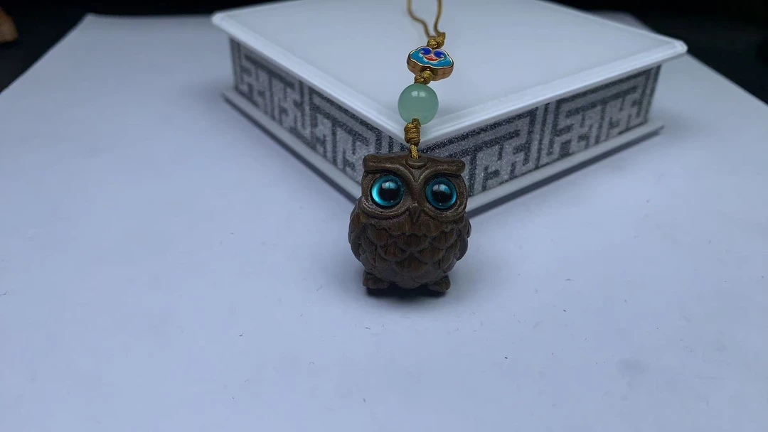天然檀木猫头鹰手机挂 7号
