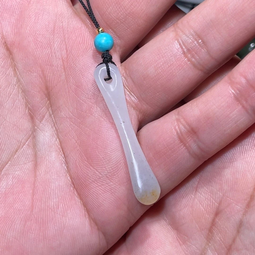 和田玉颈饰未镶嵌江*