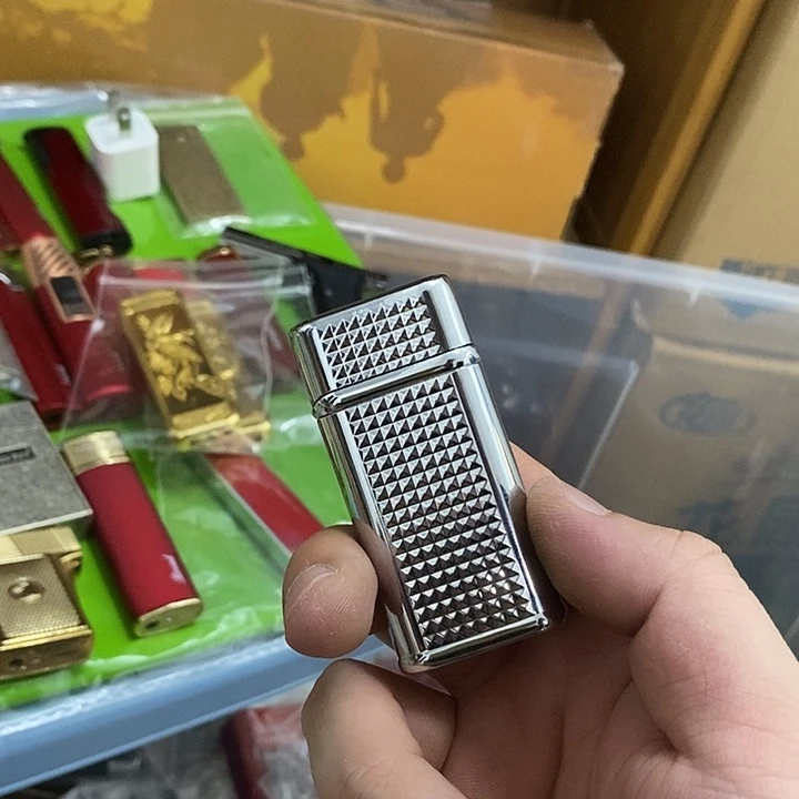 充气打火机充气打火机