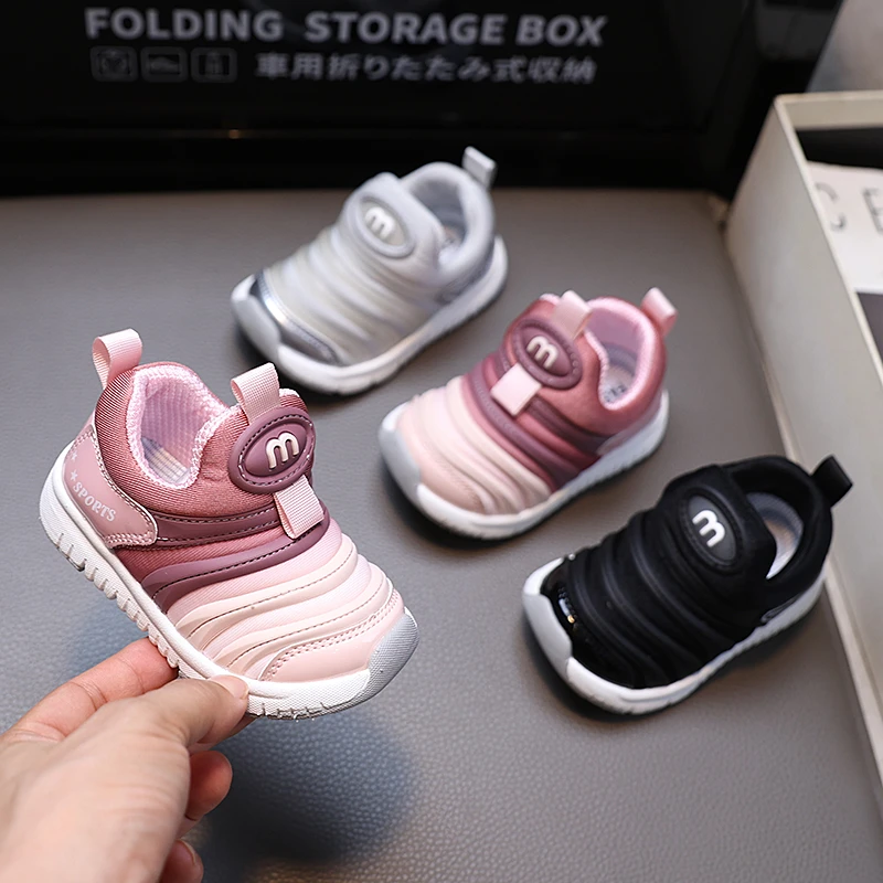 女童宝宝运动鞋学步软底机能鞋轻便防滑男童婴幼儿跑步毛毛虫鞋子