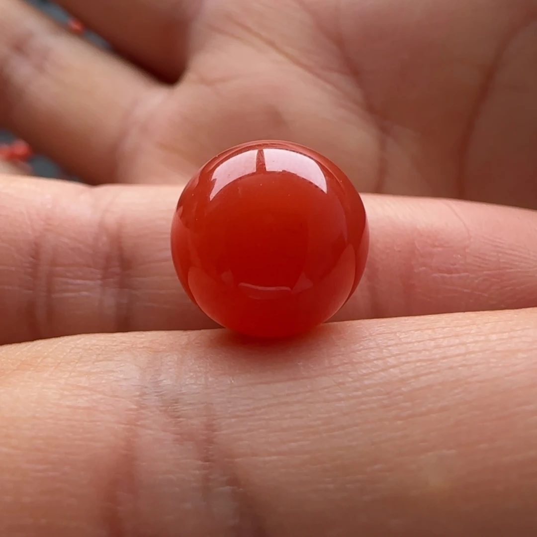 南红玛瑙未镶嵌圆珠11.8白点