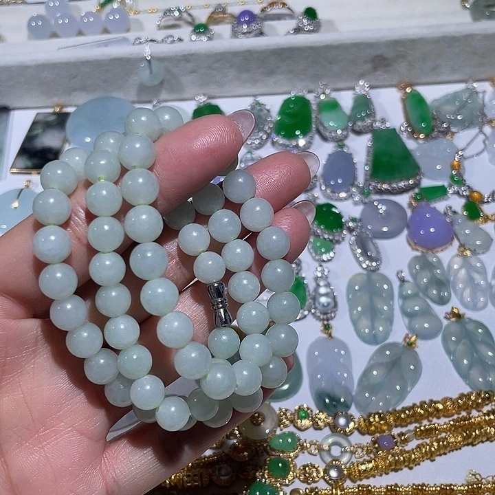 翡翠未镶嵌吊坠(不含链)珠子