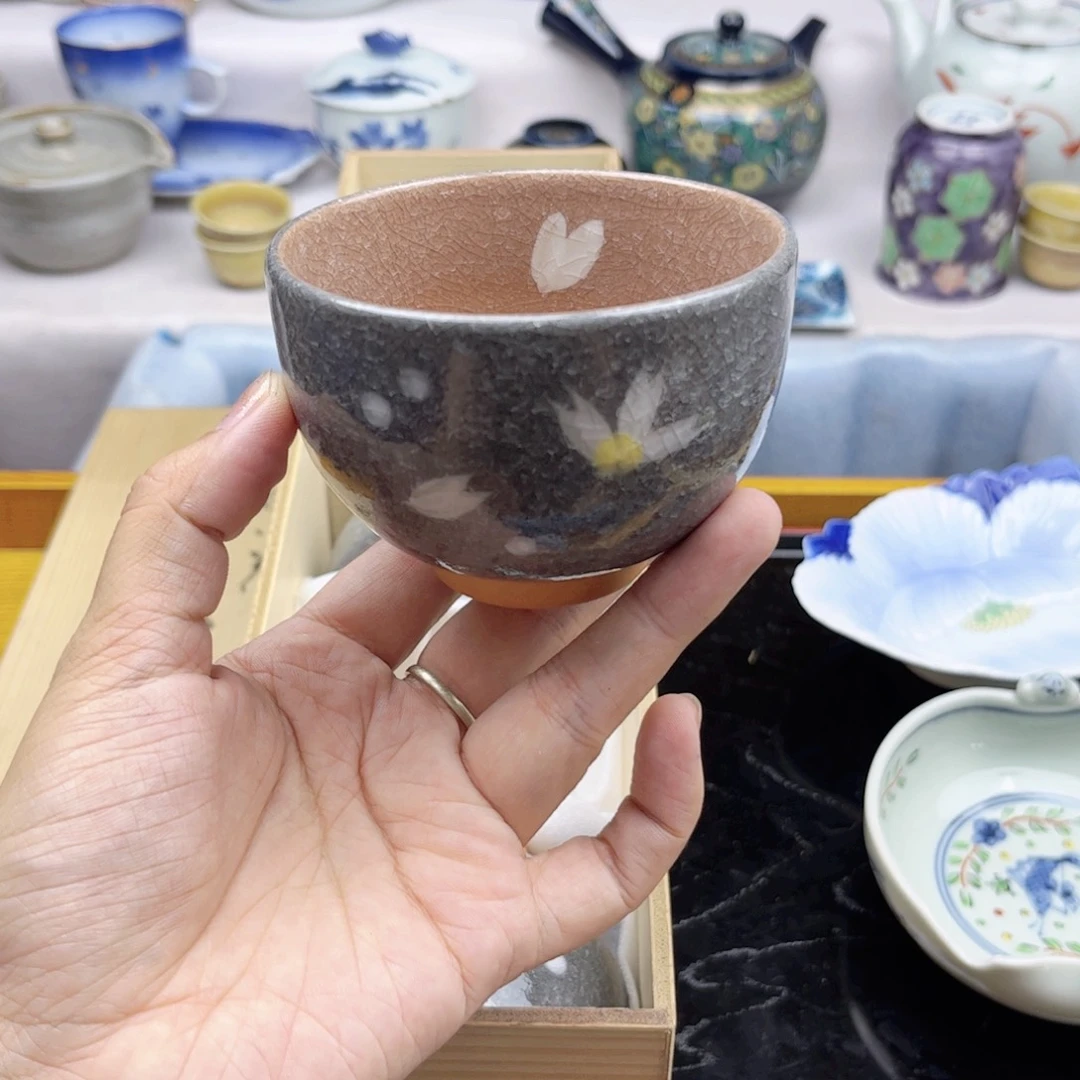 瓷片欢迎光临美桃儿～