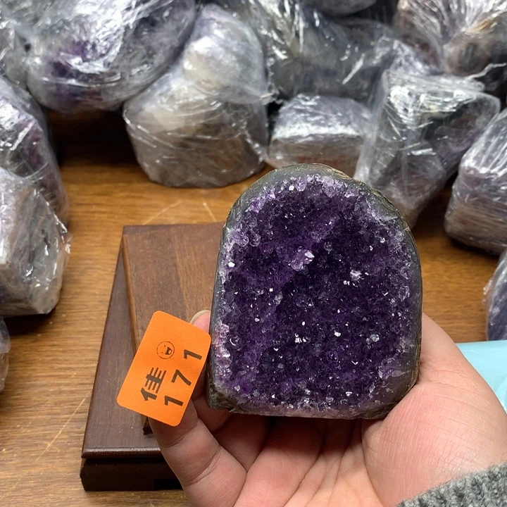 水晶大型摆件（非配饰）未镶嵌