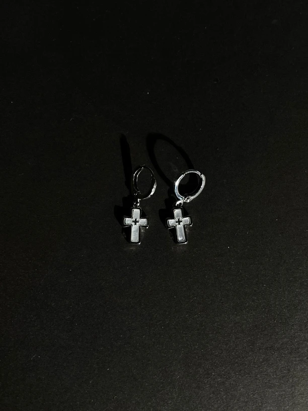 钛钢耳饰 十字架吊坠 医用钛钢耳骨钉洗睡免摘养耳洞耳蜗钉吊坠