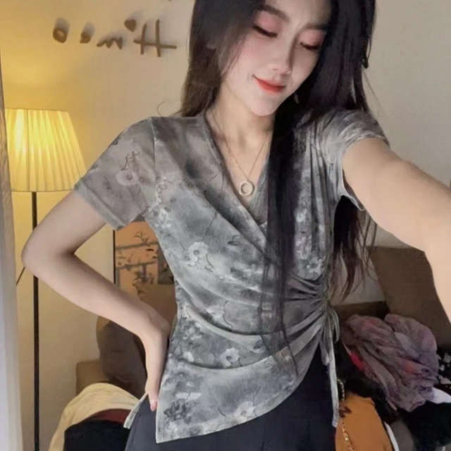 欧货网纱交叉V领短袖T恤女2025夏季新款不规则抽绳气质开叉上衣潮