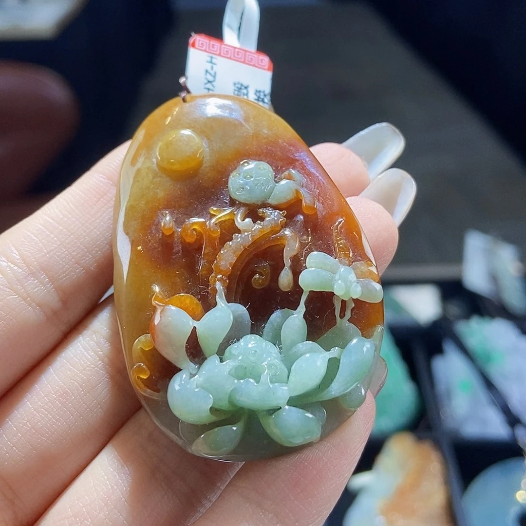 颈饰未镶嵌翡翠赵*赵翡翠