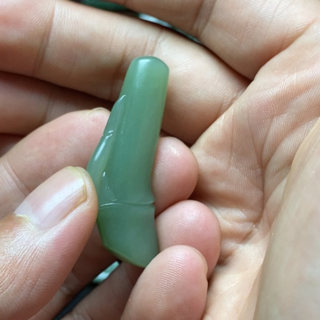 和田玉（碧玉）未镶嵌挂件