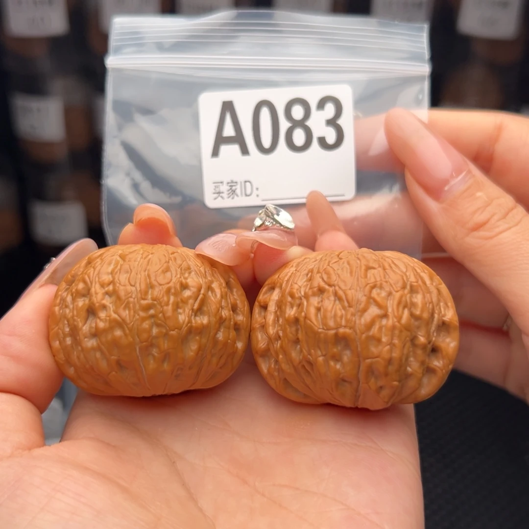 无***藏吊坠文玩核桃铁锤