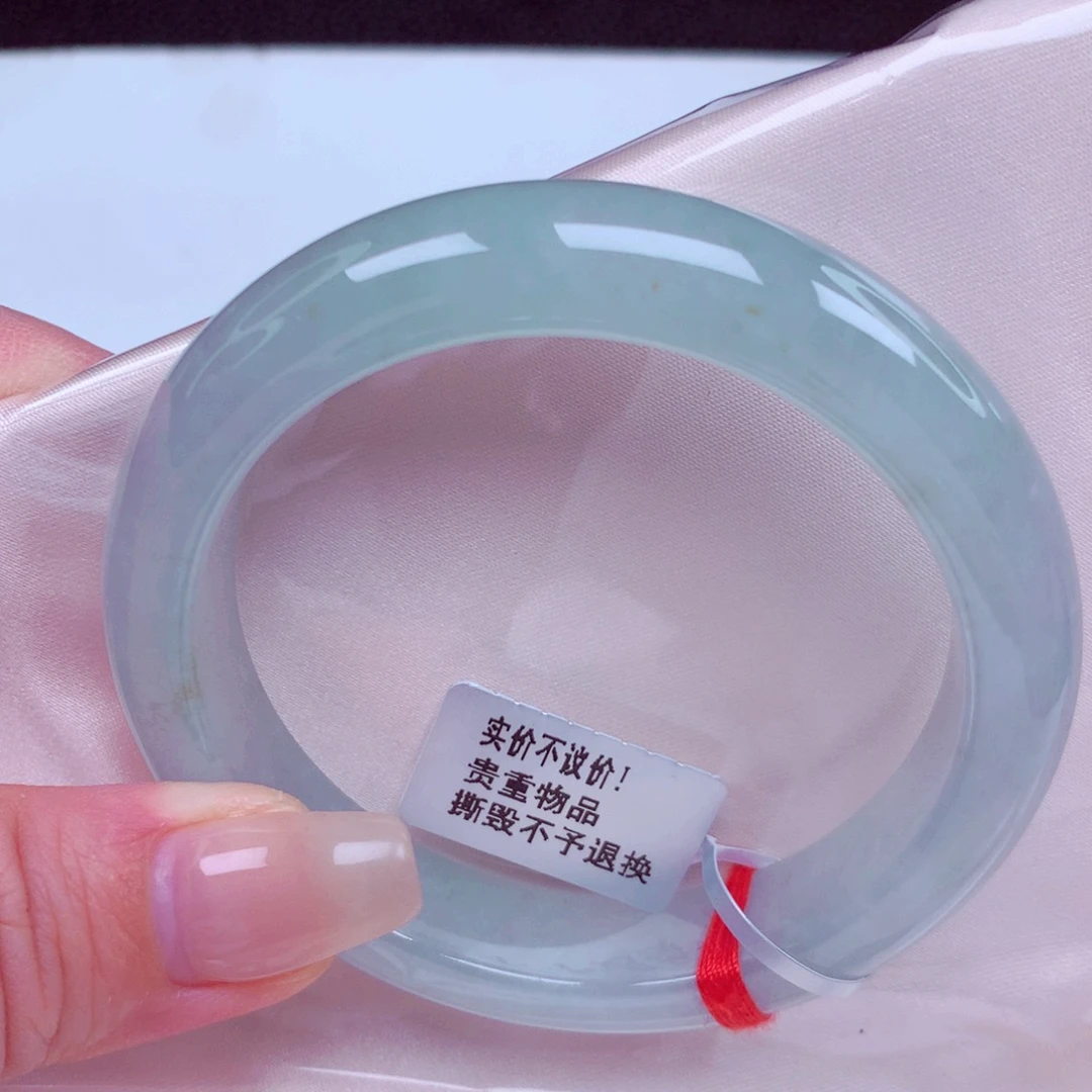 翡翠未镶嵌手镯手镯