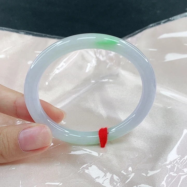 翡翠未镶嵌手镯圈51，04243