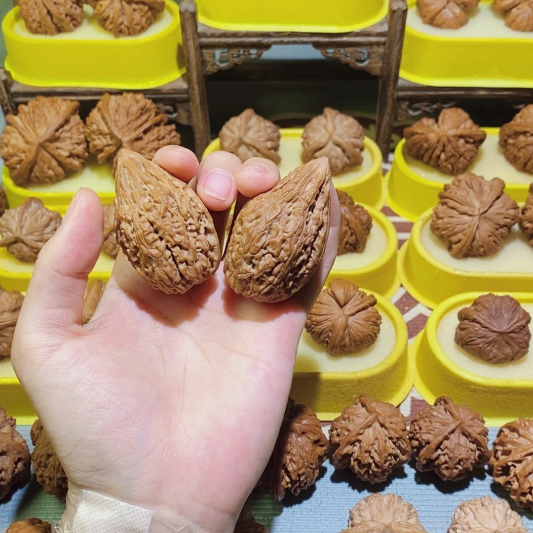 【闪购商品】吊坠文玩核桃?****