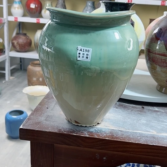 瓶陶瓷花瓶摆件摆件。高30口15。198