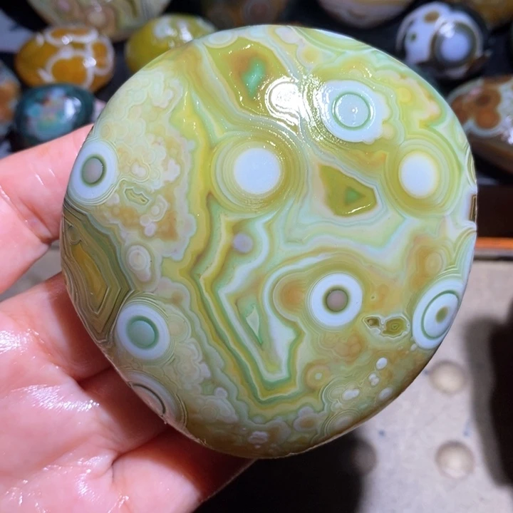 玛瑙/玉髓未镶嵌珠宝半成品