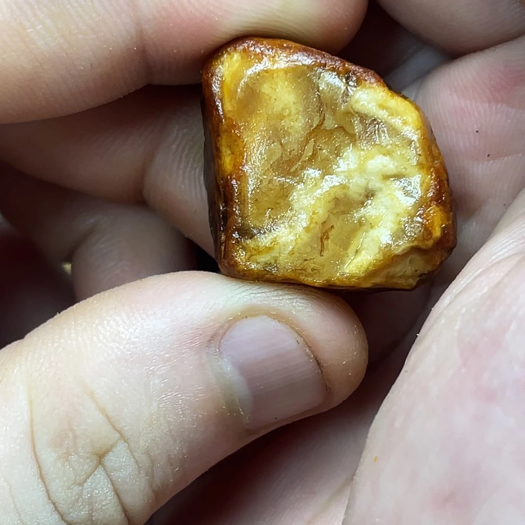 定制琥珀未镶嵌定制