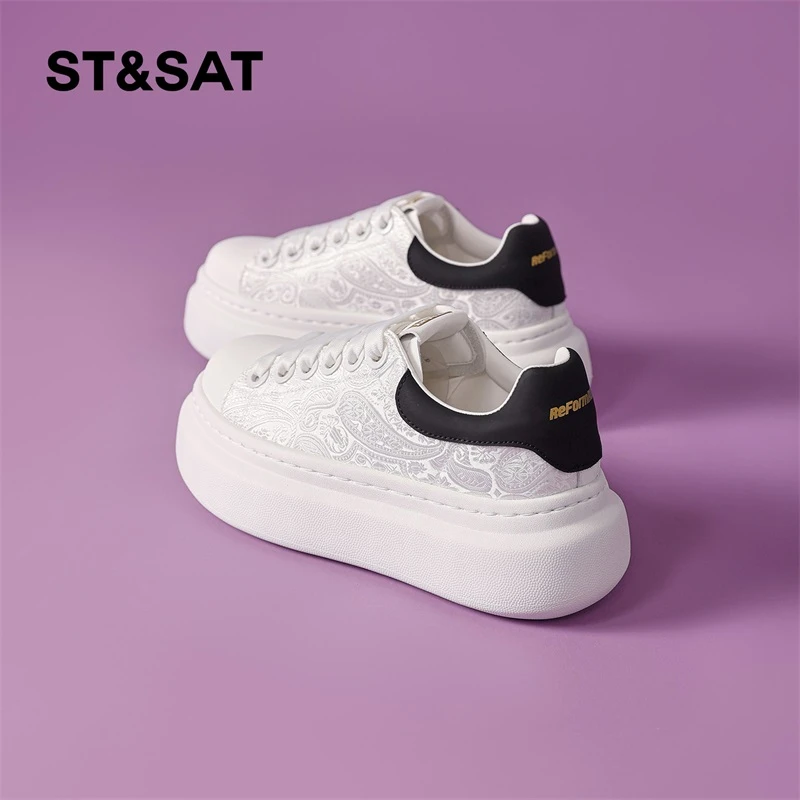 星期六厚底小白鞋女款2025新款夏薄款今年流行爆款女鞋小个子板鞋