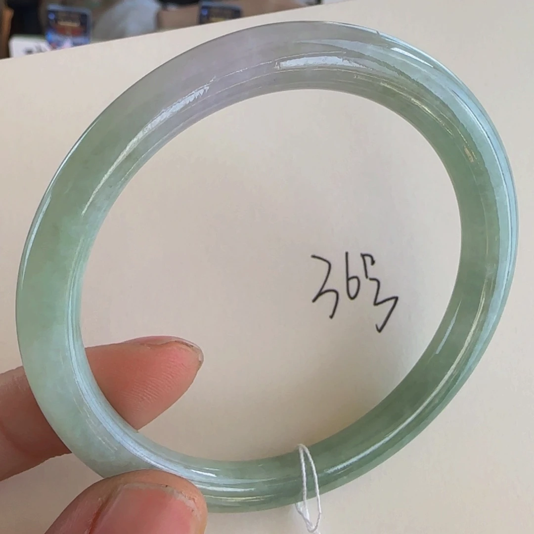 翡翠手镯未镶嵌老坑54.8