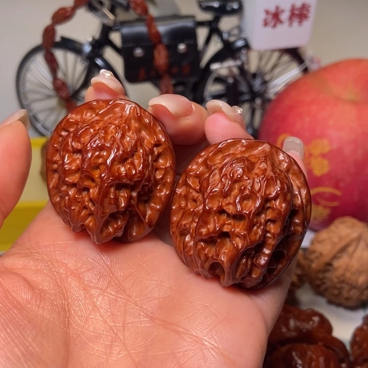 文玩核桃吊坠磐石35尺