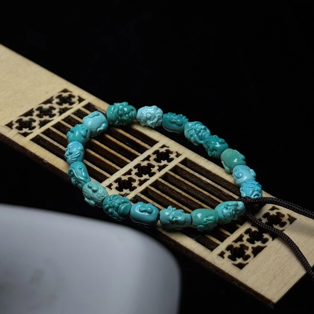 山与枢原矿绿松石手工雕刻十八罗汉手链撵高瓷玉化色地大质检基地