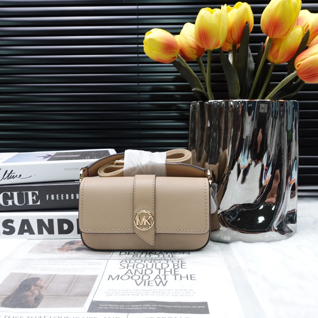 95新 MICHAELKORS/迈克高仕 单肩包/T_ZY0000423471