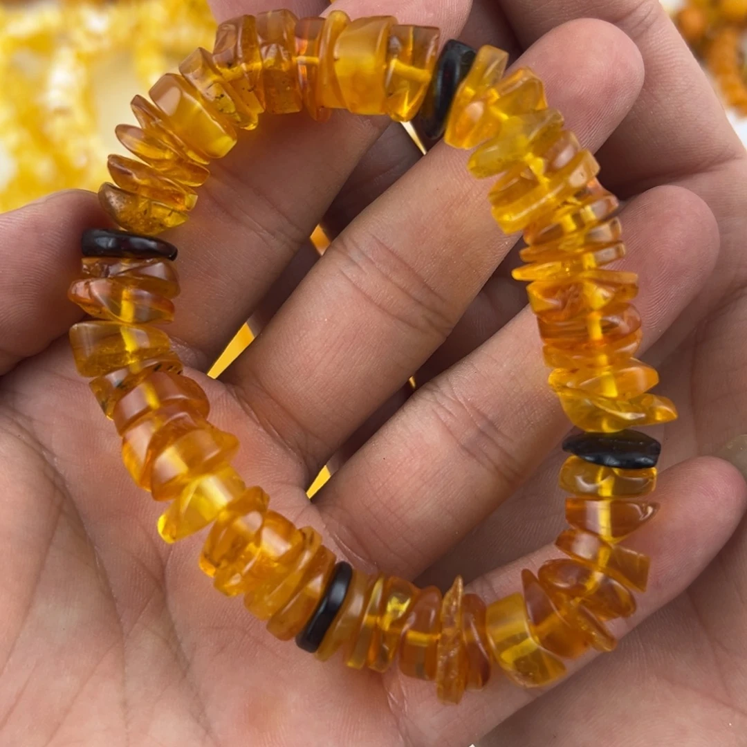 未镶嵌琥珀珠宝奇石