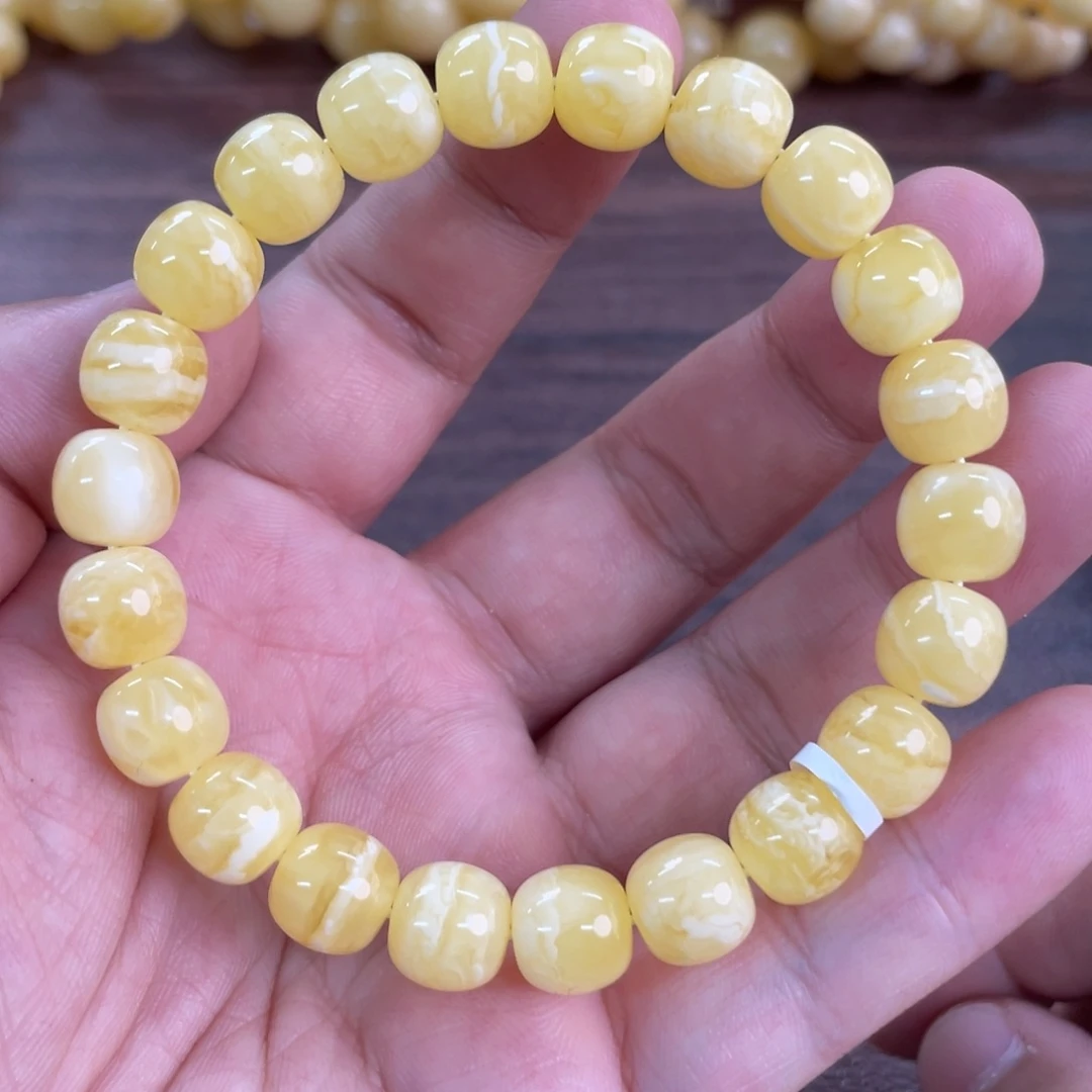 未镶嵌琥珀裸石0170000000