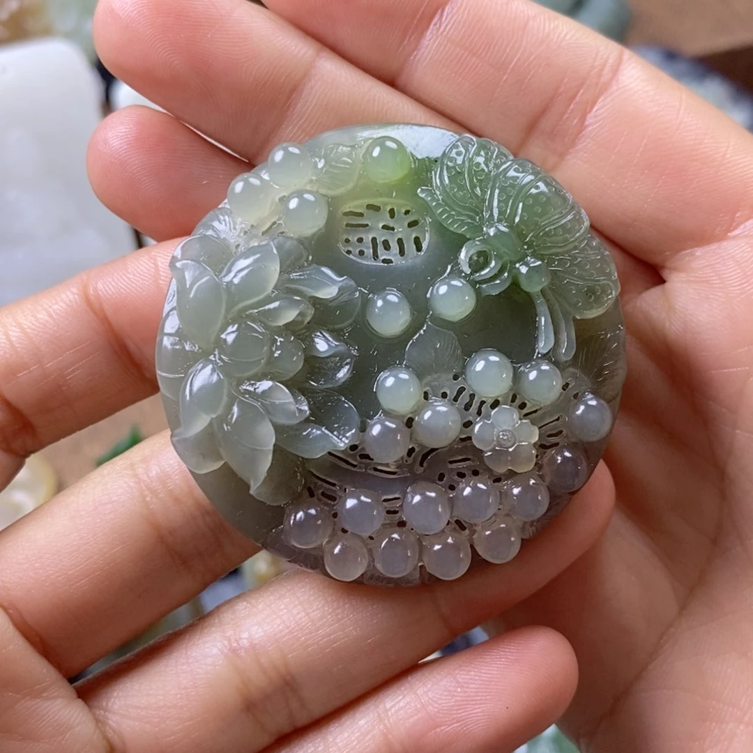 未镶嵌和田玉挂件