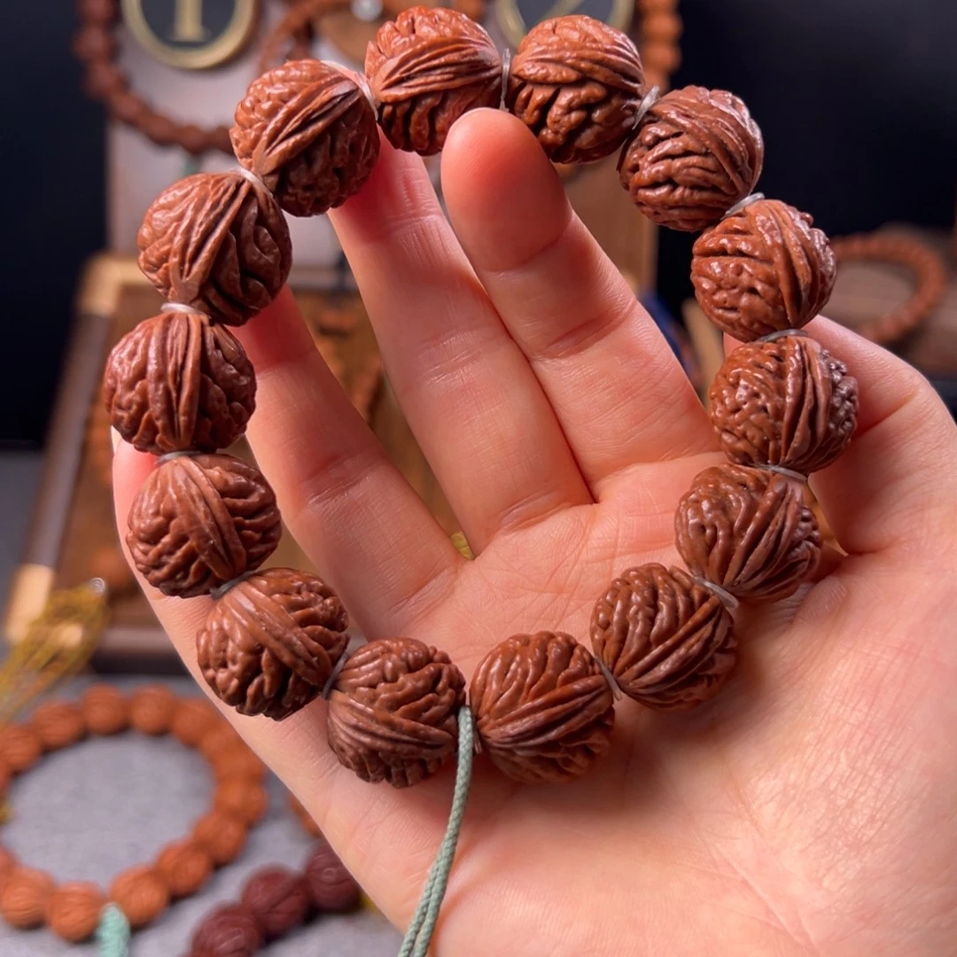 吊坠桃核19刺龙元宝尺寸