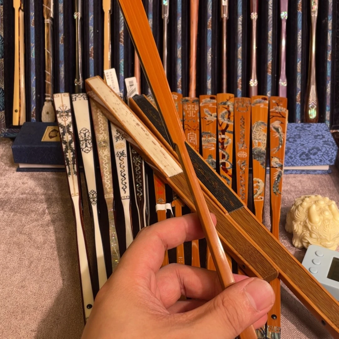 扇子手工制作工艺精湛
