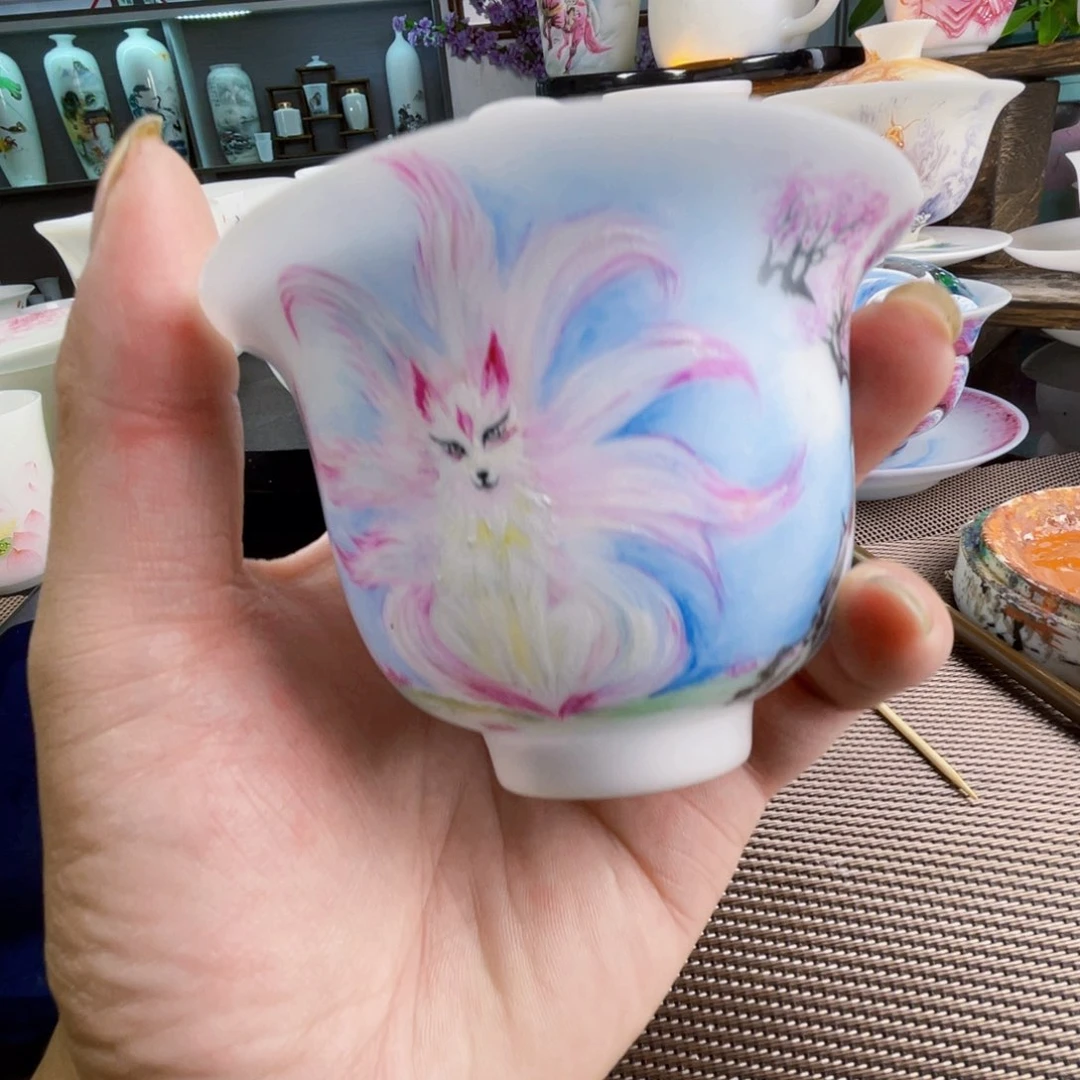 手绘图标的设计与制作方法的研究工作和教学工作