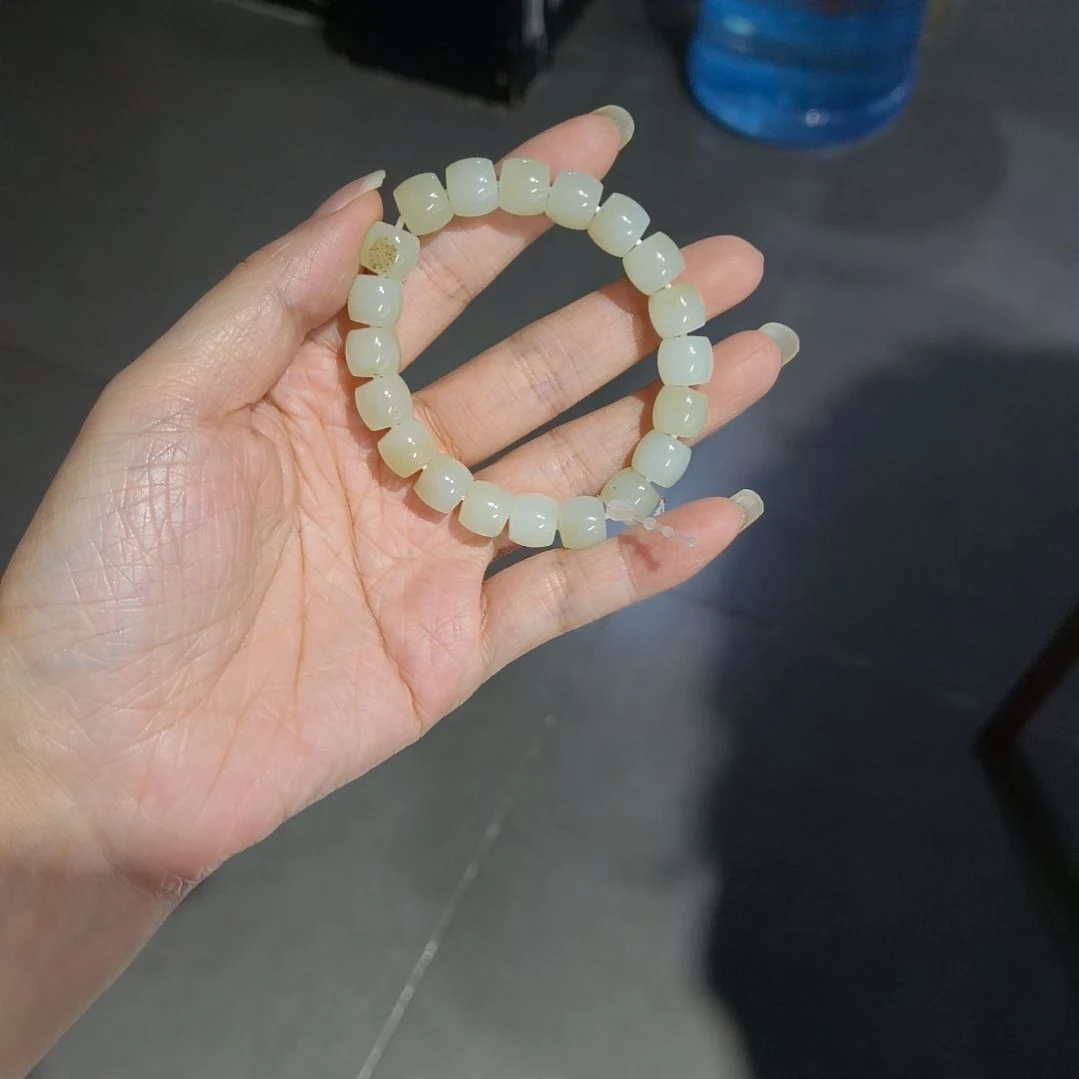 和田玉手链未镶嵌