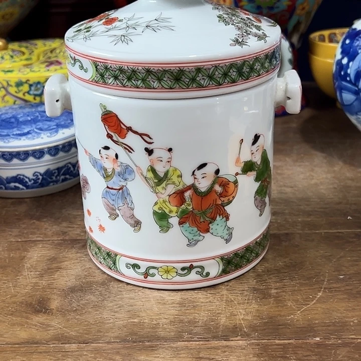 摆件精品陶瓷人物摆件