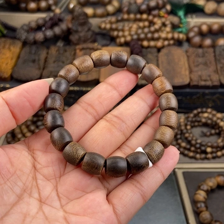 沉香手串白*光越南芽庄白