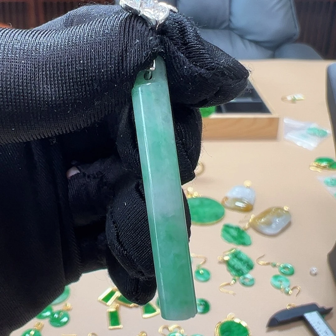 翡翠银S925镶嵌颈饰吊坠