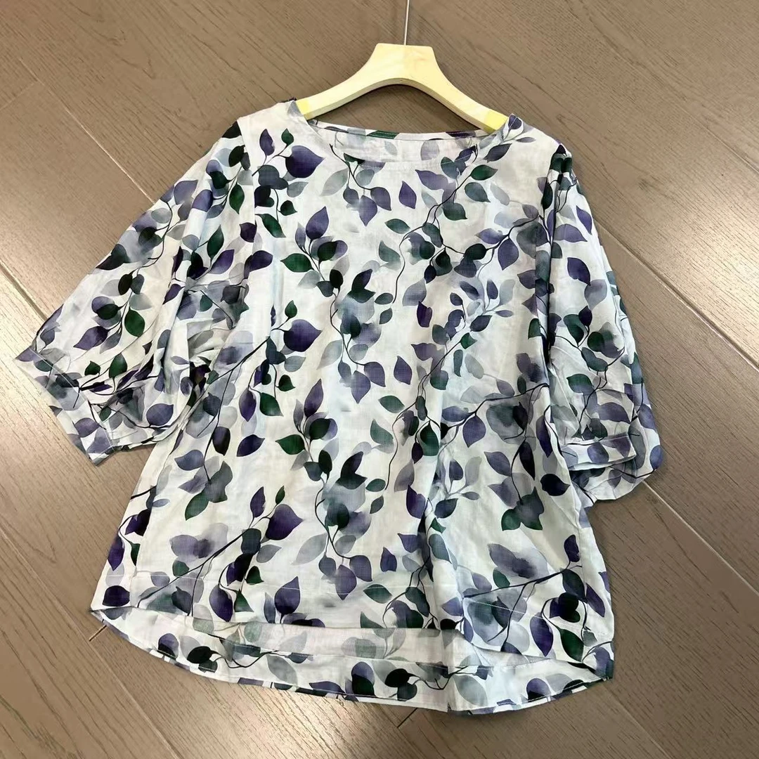女士圆领小树叶印花风凉棉小衫