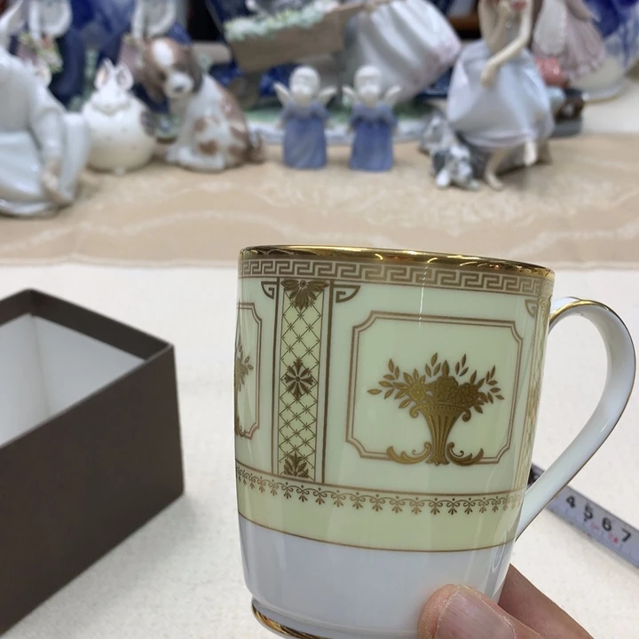 紫砂金瓷阁精品瓷器店